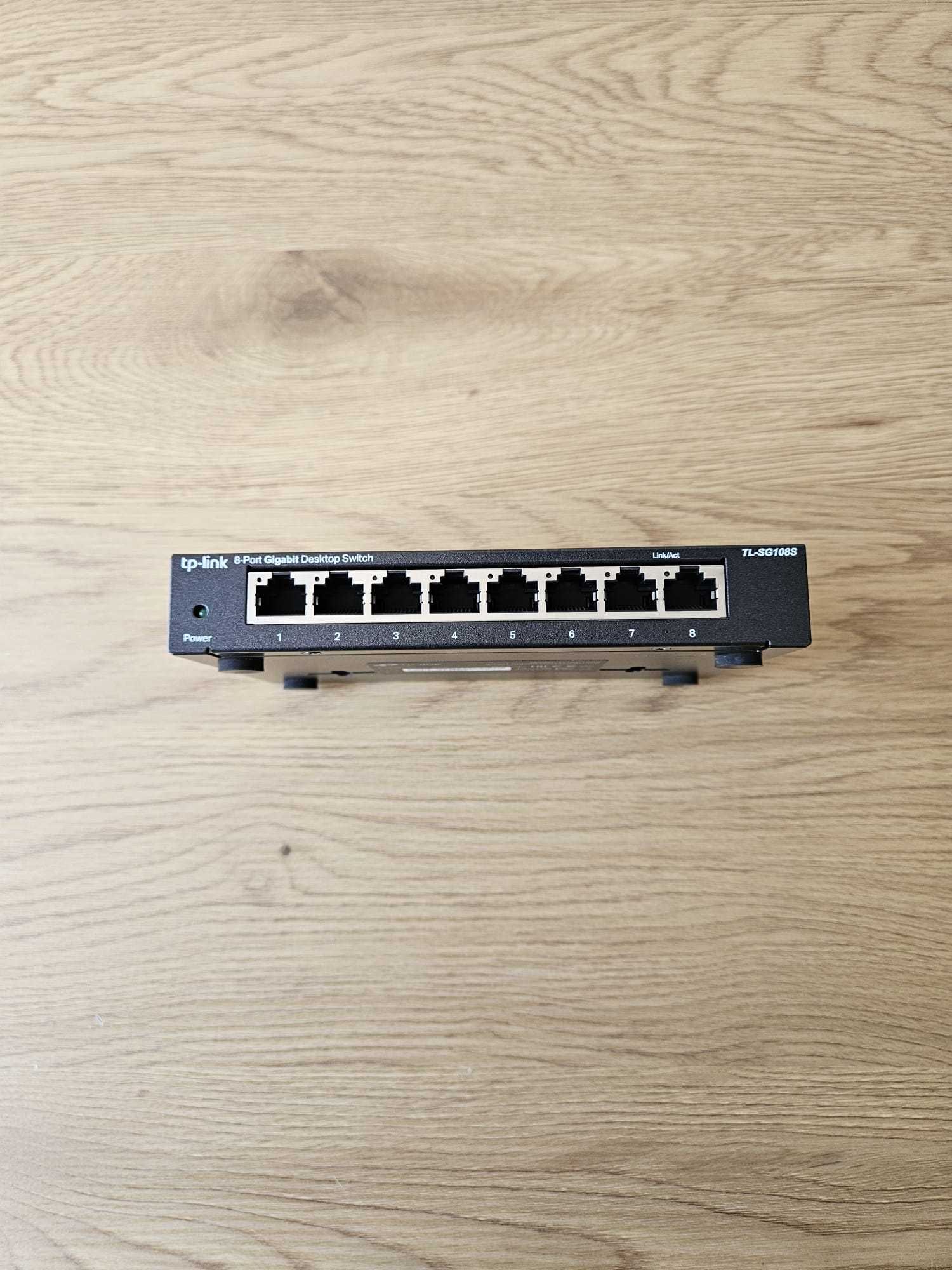 Switch de rede de 8 portas Gigabit. TP-Link