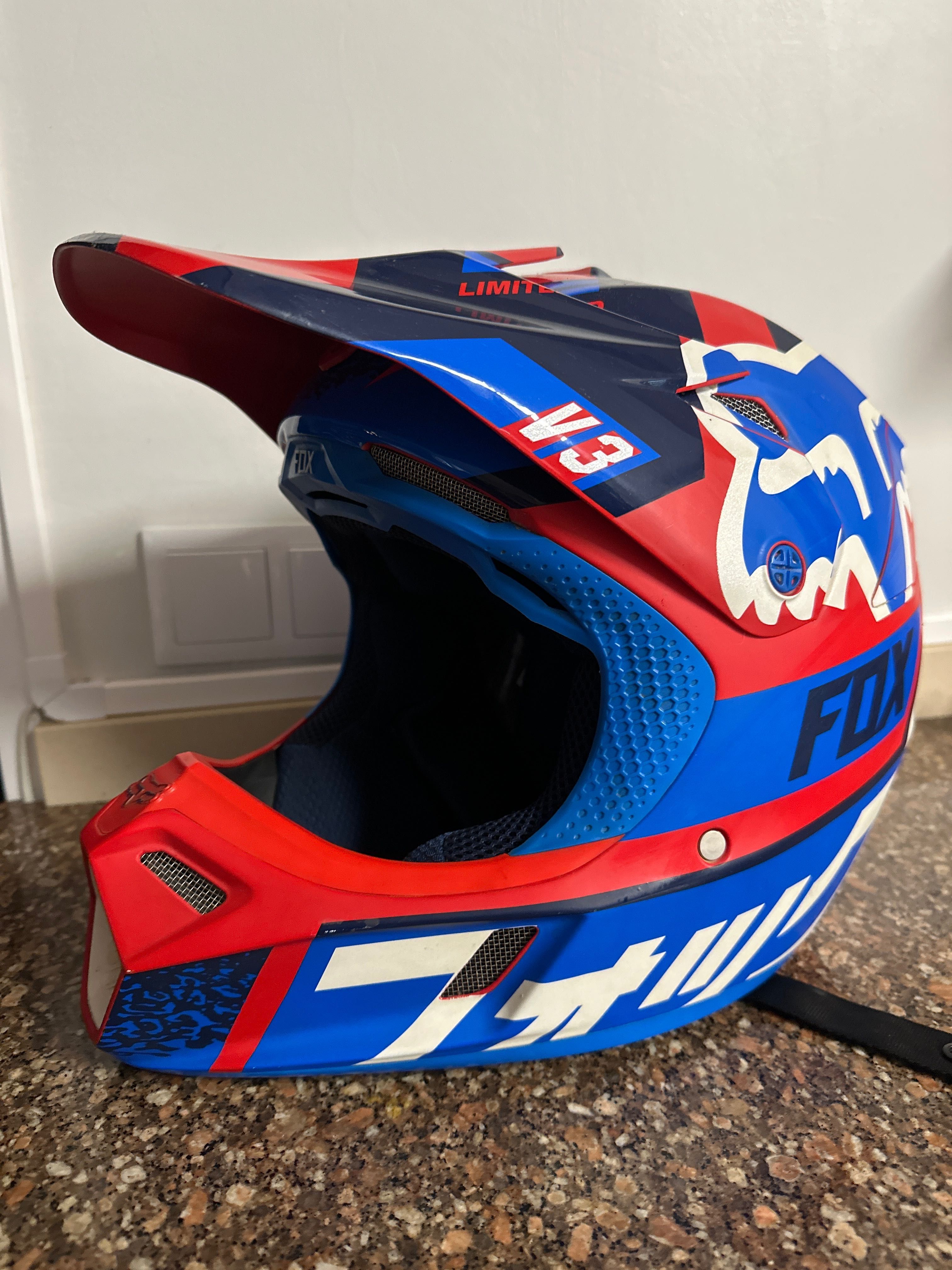 Capacete FOX RACING V3