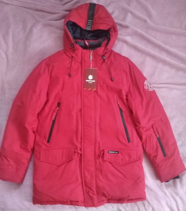 Якісний зимовий пуховик