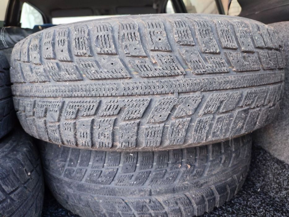 Шини R15 Зима Kumho Izen KW22 
195/65R15