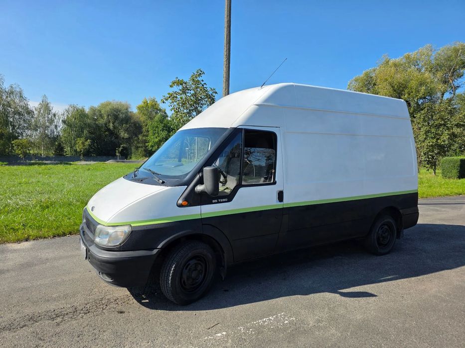 Ford Transit  Sprzedam busa Ford Transit – sprawny, niski przebieg, komplet opon
