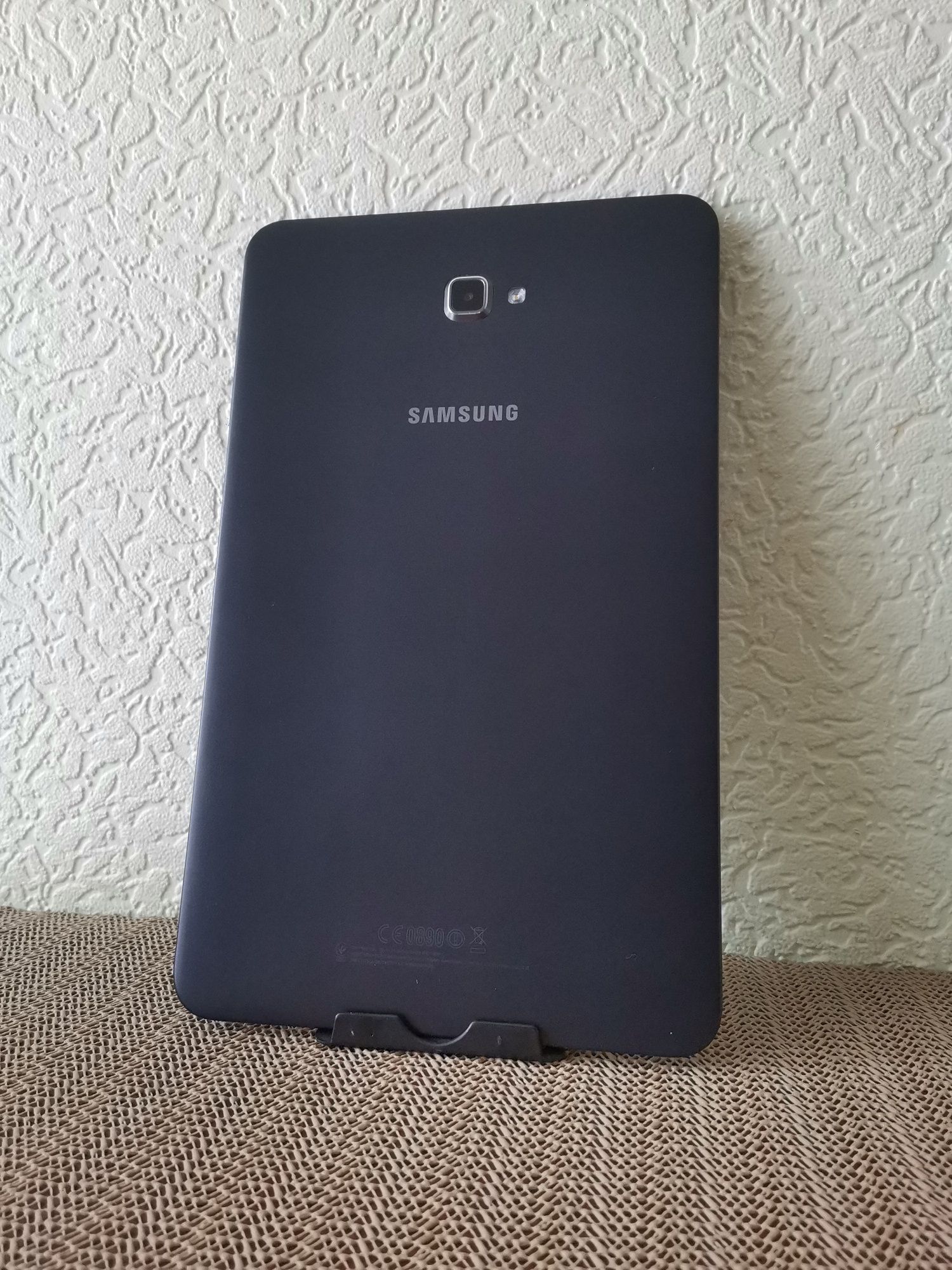 Samsung Galaxy Tab A6 10.1' LTE (SM-T585)