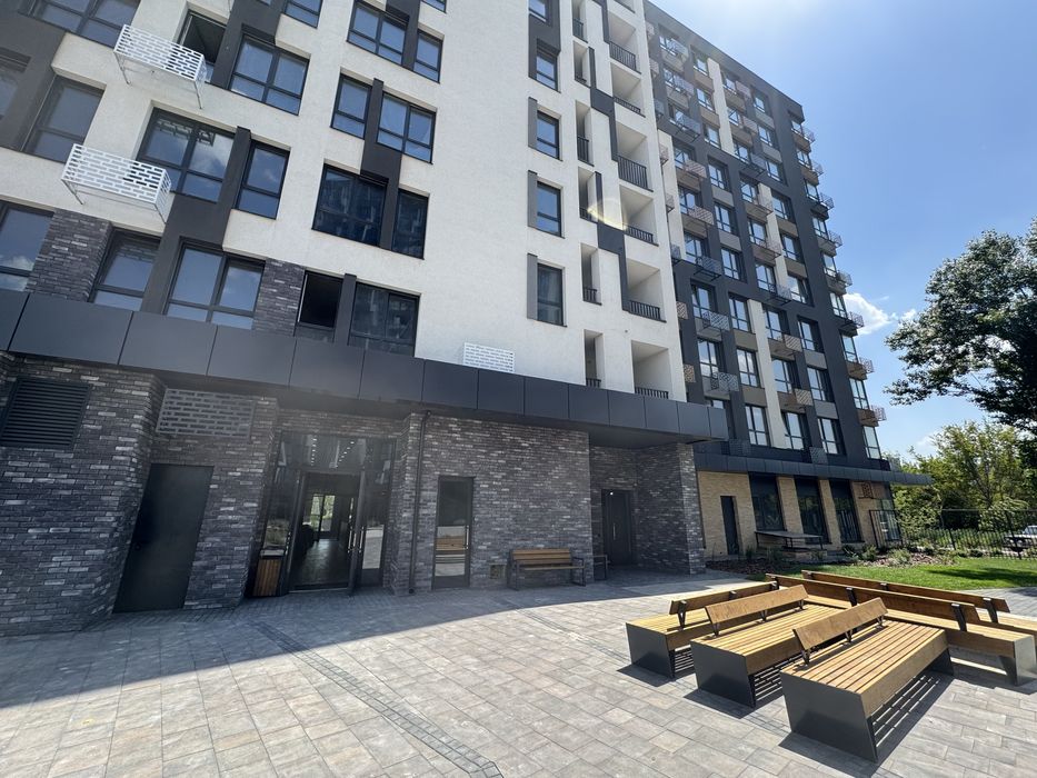 Сучасна 2 кімнатна квартира  в ЖК «А+Я»