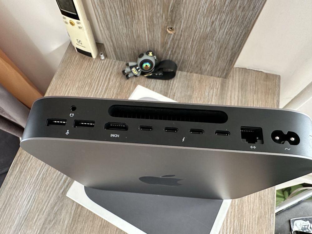Apple Mac mini 2018 в ідеалі міні пк неттоп