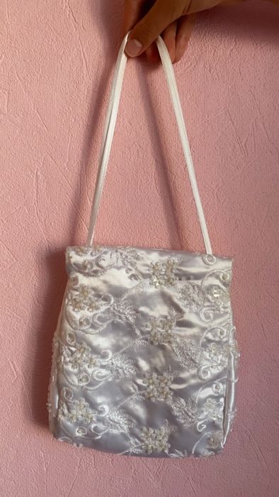 Платье свадебное, выпускное, праздничное белое