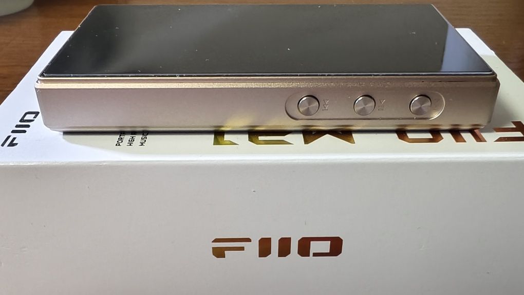 Fiio M21 Titanium gold Przenośny odtwarzacz audio