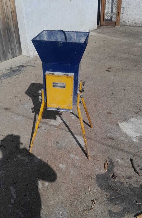 Moinho elétrico usado