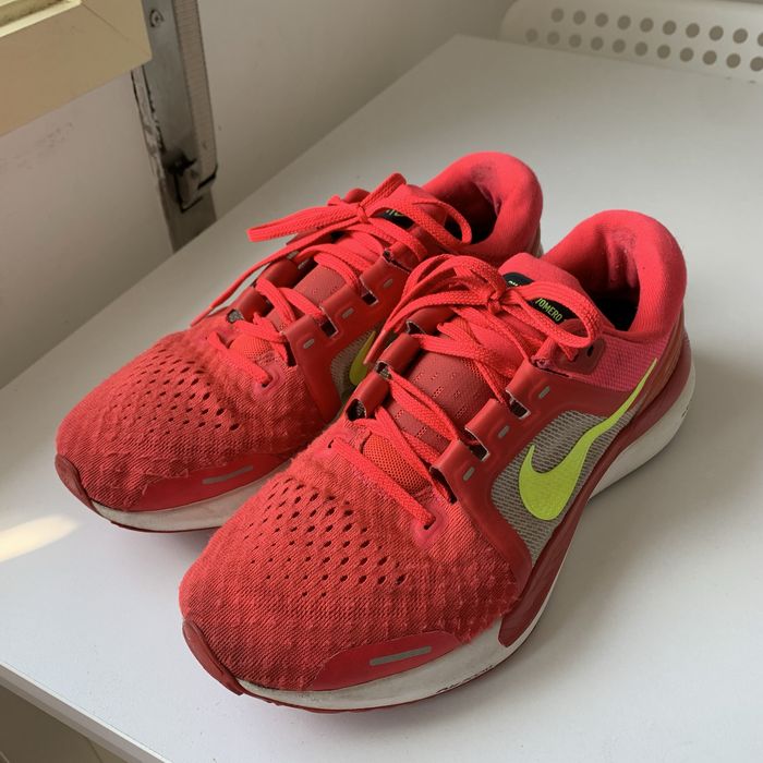 Sapatilhas de Corrida Nike Air Zoom Vomero 16