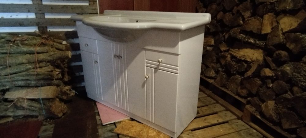 Móvel WC Roca bom estado.