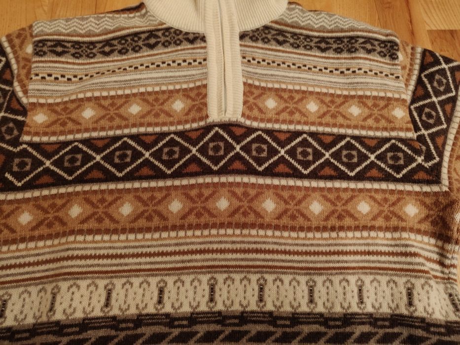 Sweter z wełny owczej XL