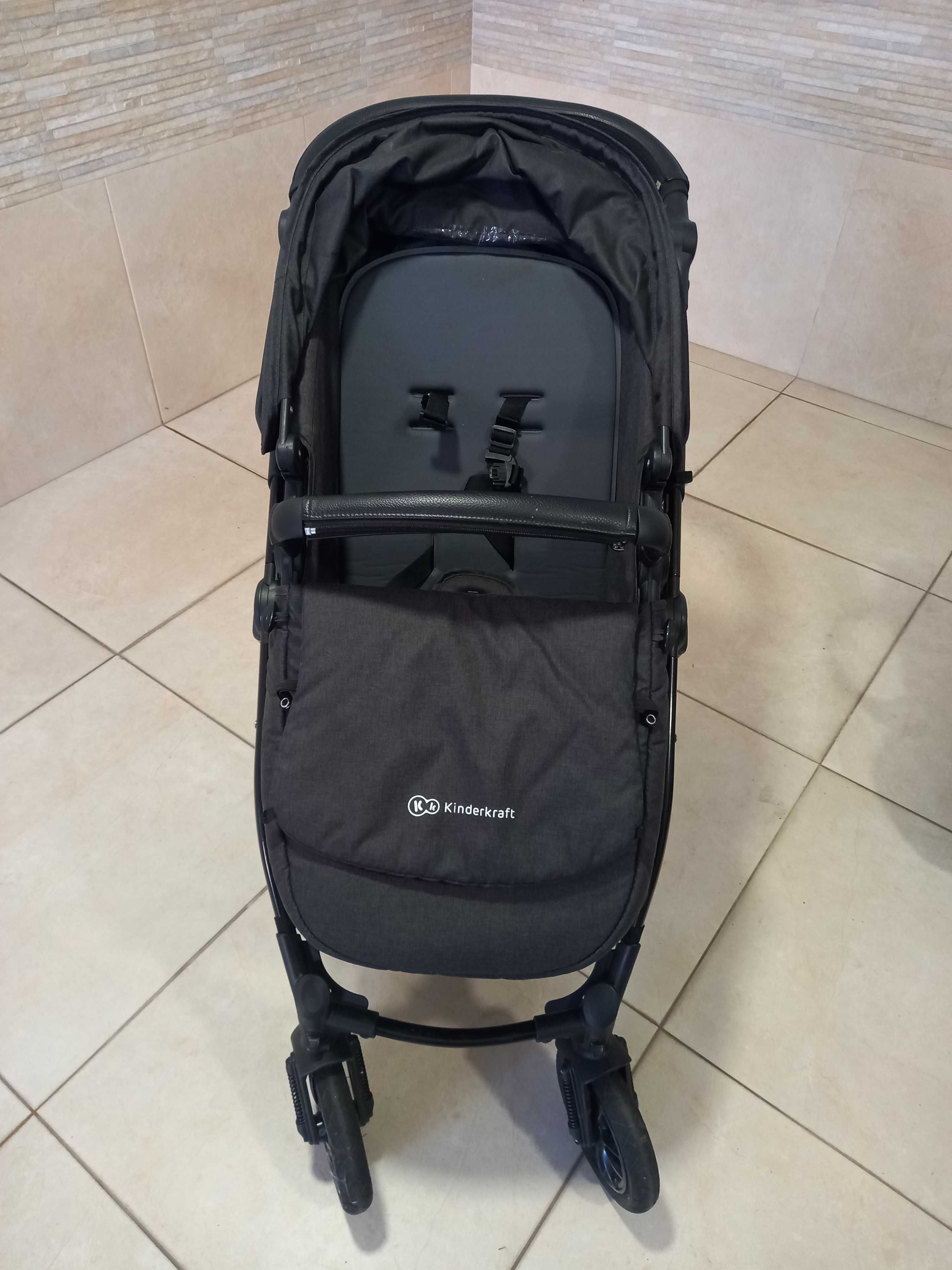 Carrinho de Bébé 3 em 1 (Alcofa+Ovo+Carrinho)