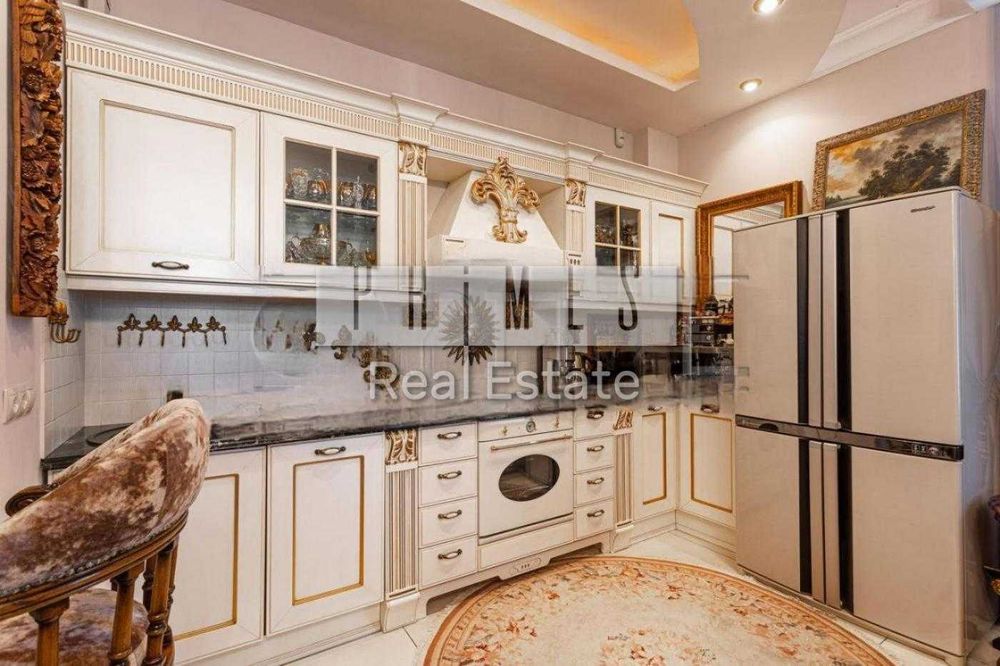Аренда 2к квартира, 100м2, Триумф, Зверинецкая 59, Печерск, ботсад