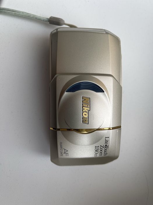 Вінтажний фотоапарат Nikon lite touch zoom 130ed