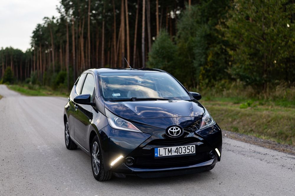Toyota Aygo Bardzo zadbane. Niski przebieg, automat. Idealny dla kobiety.