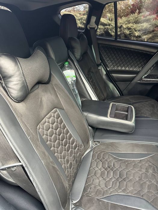 Продам Toyota RAV4 2017