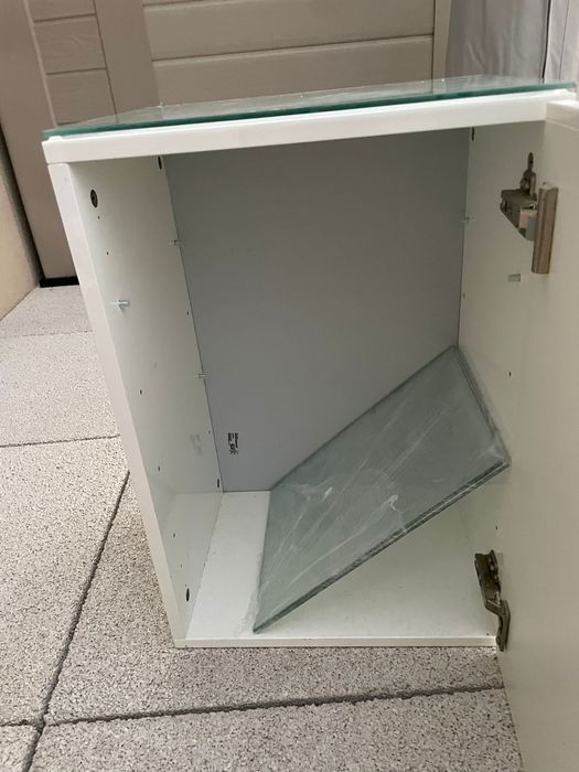 Movel branco lacado alto brilho Ikea