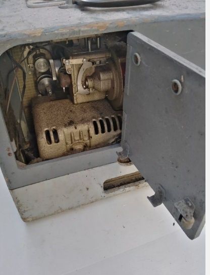 Projector de filmes 16mm,  Bell e Howell