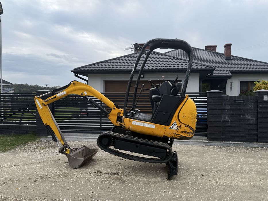 Jcb 8018 rok 2011 cena brutto umowa