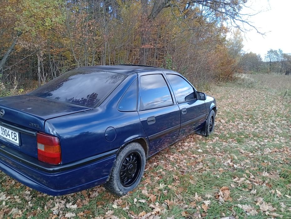 Продам Опель вактра А 1,7 дизель