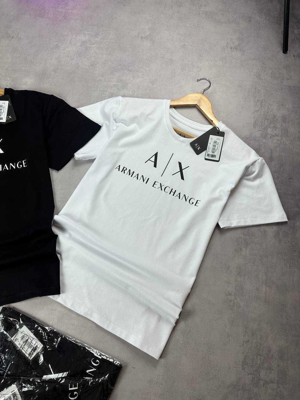 Футболки Armani Чорні/Білі