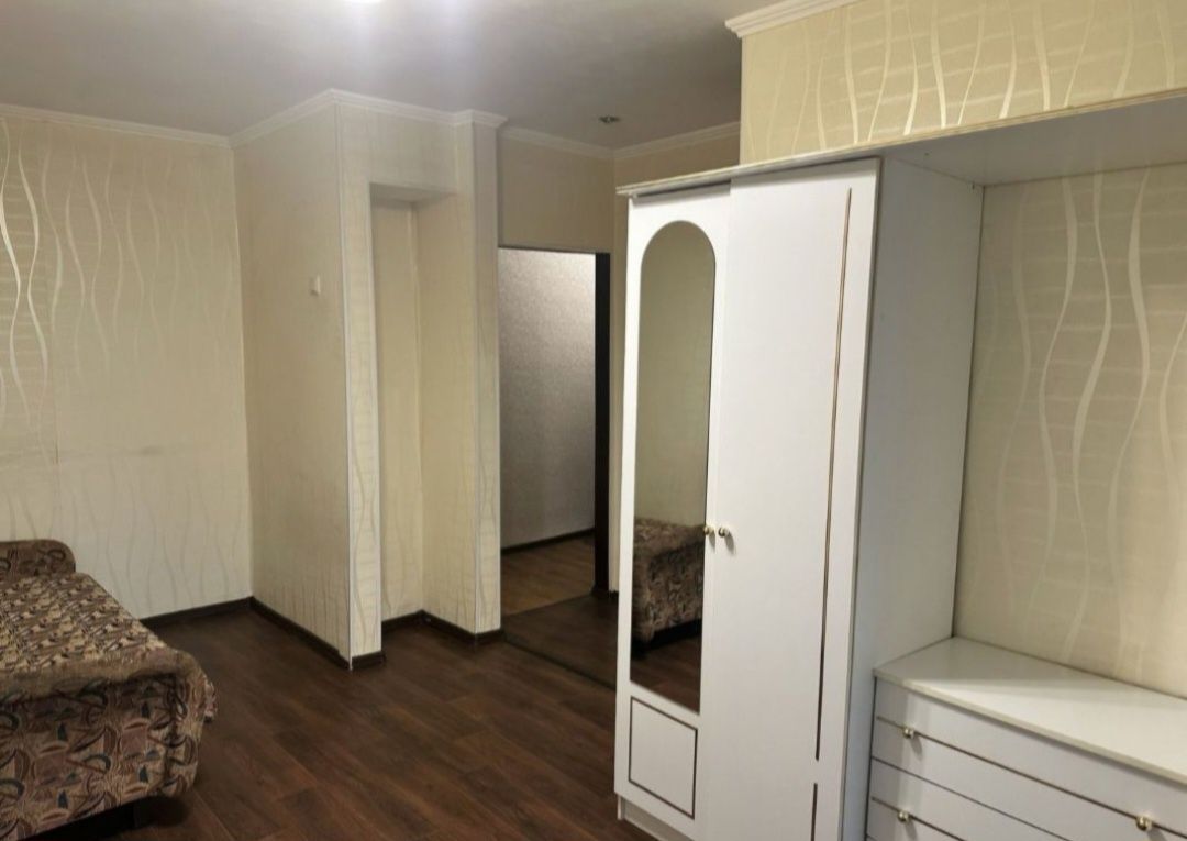 Продам 1 кв. Центр, вокзал 2 минуты.15000$