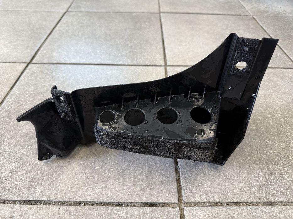 Продам Крепление(кронштейн) бампера заднего левое субару легаси 24U-l