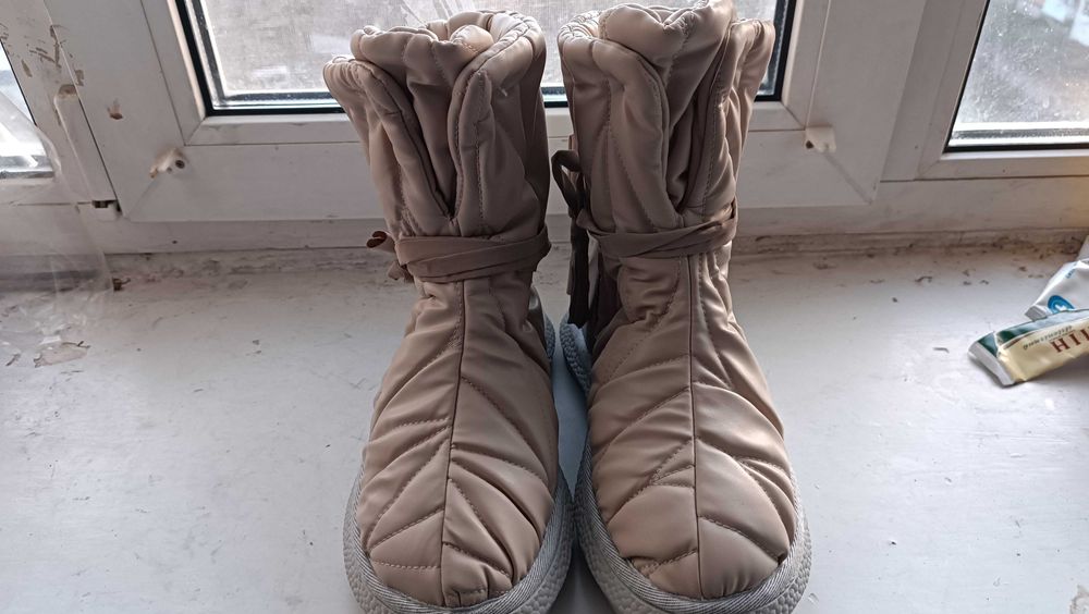 Нові черевики дутики зимові водонепроникні D'ALICIA SHOES.Р 37.24 см