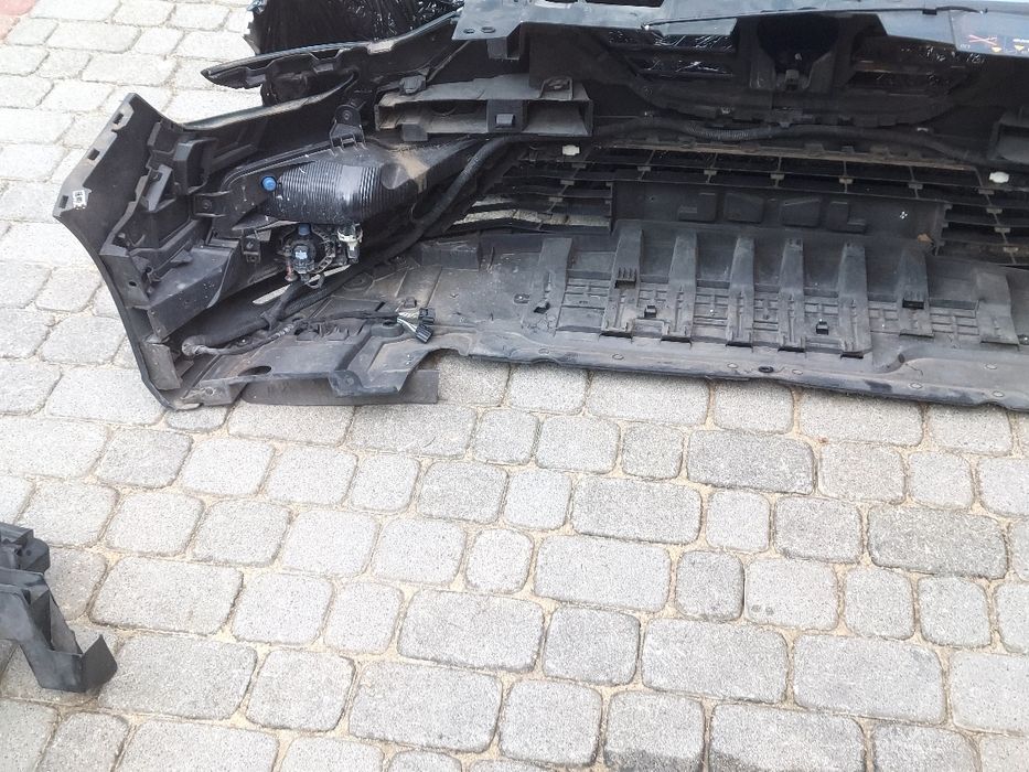 Zderzak przedni kompletny 4×PDC Renault Megane IV