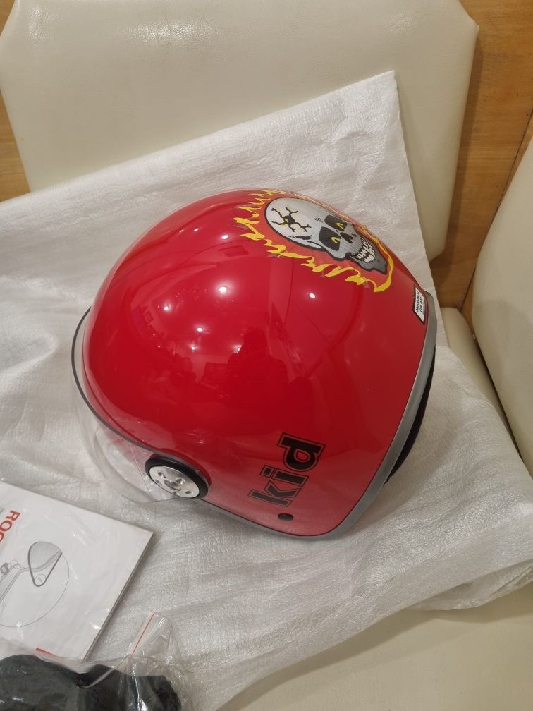 Kask firmy Lem - Roger