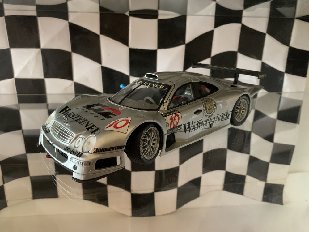 Miniatura Mercedes gtr