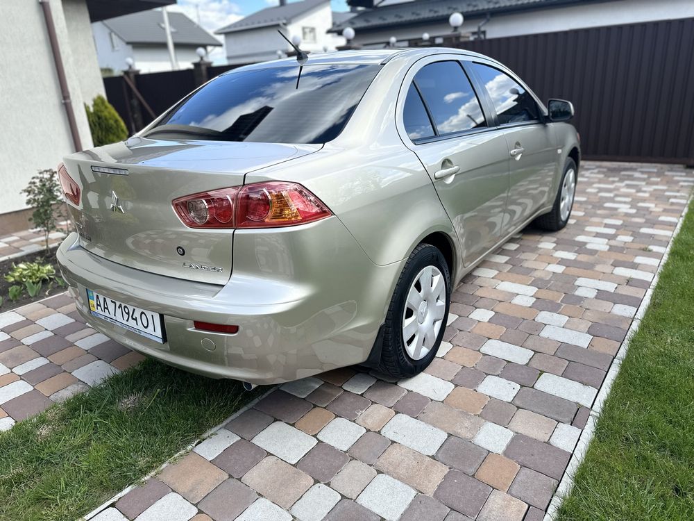 Продам Lancer X