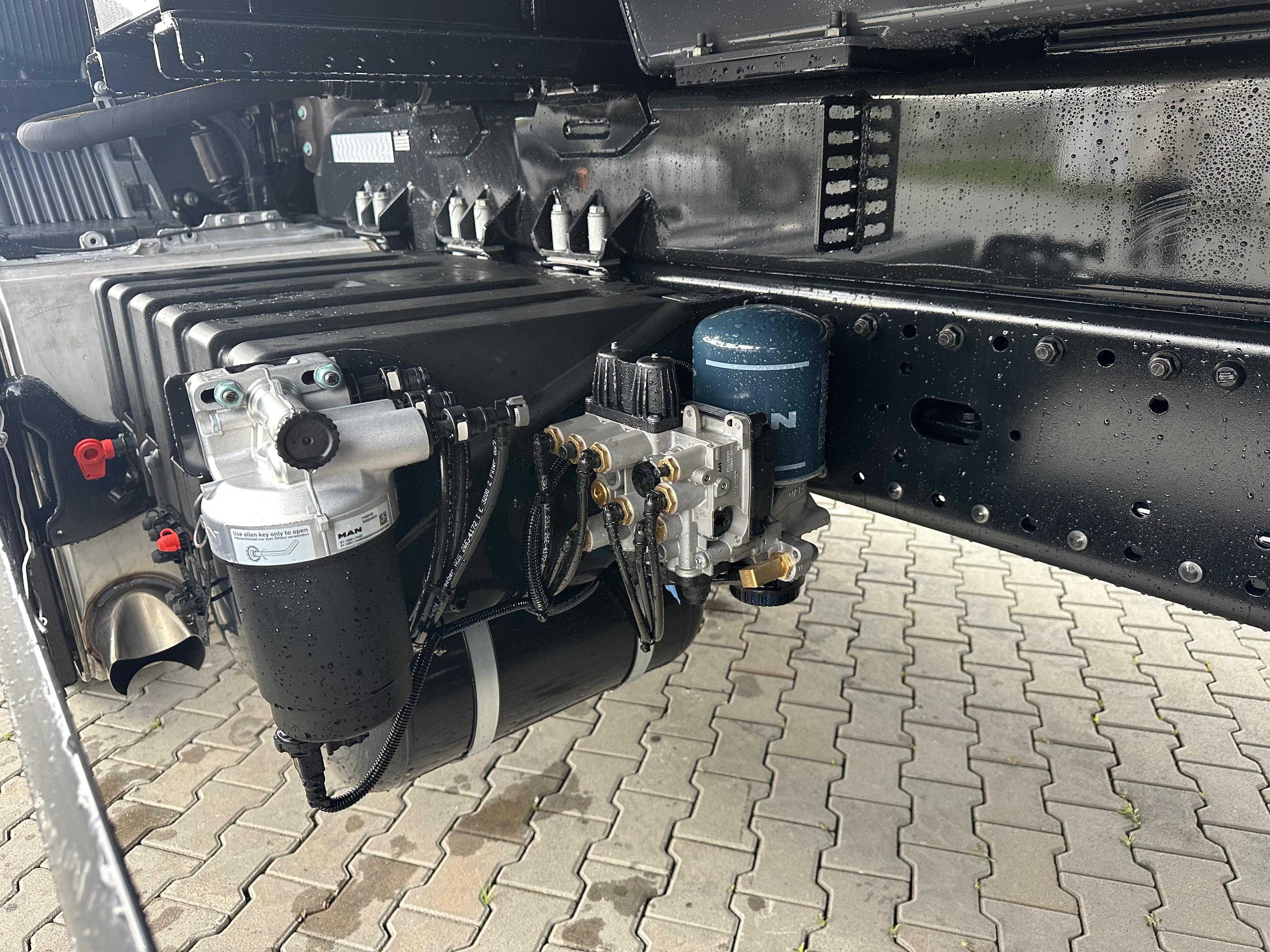 MAN TGS 33.400 6x4 MEILLER 16m3 2025 Самоскид