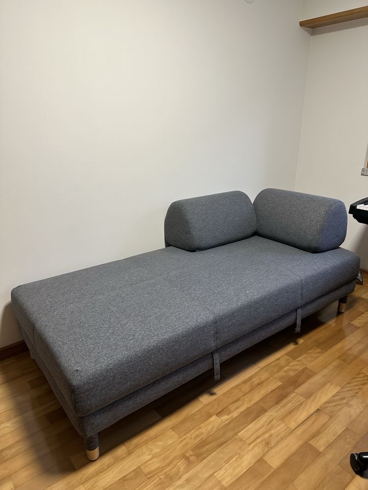 Sofa ikea NOVO com colchao cama embutido