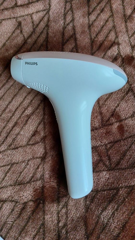 Фотоэпилятор Philips Lumea