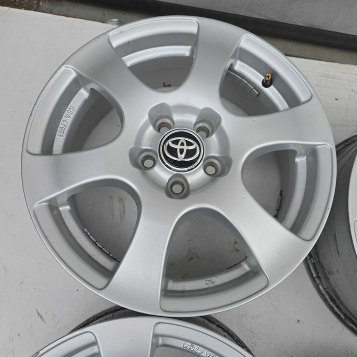Alufelgi TOYOTA YARIS IV Prius Avensis T25 5X100 16'' ET48 6.5J 4X