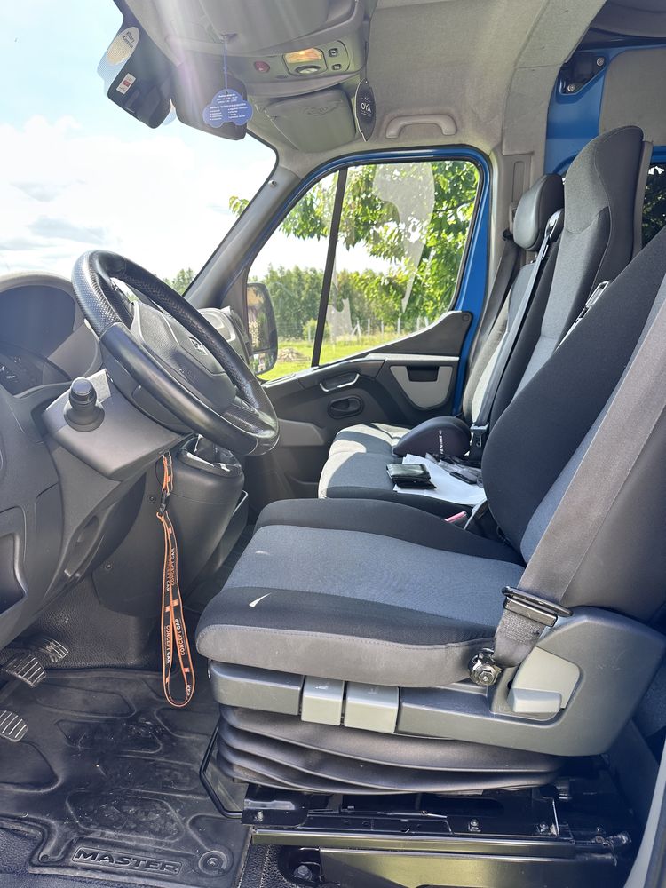 Renault Master 2,3 DCI 165 KM brygadówka L3 H2 7-osobowa salon Polska