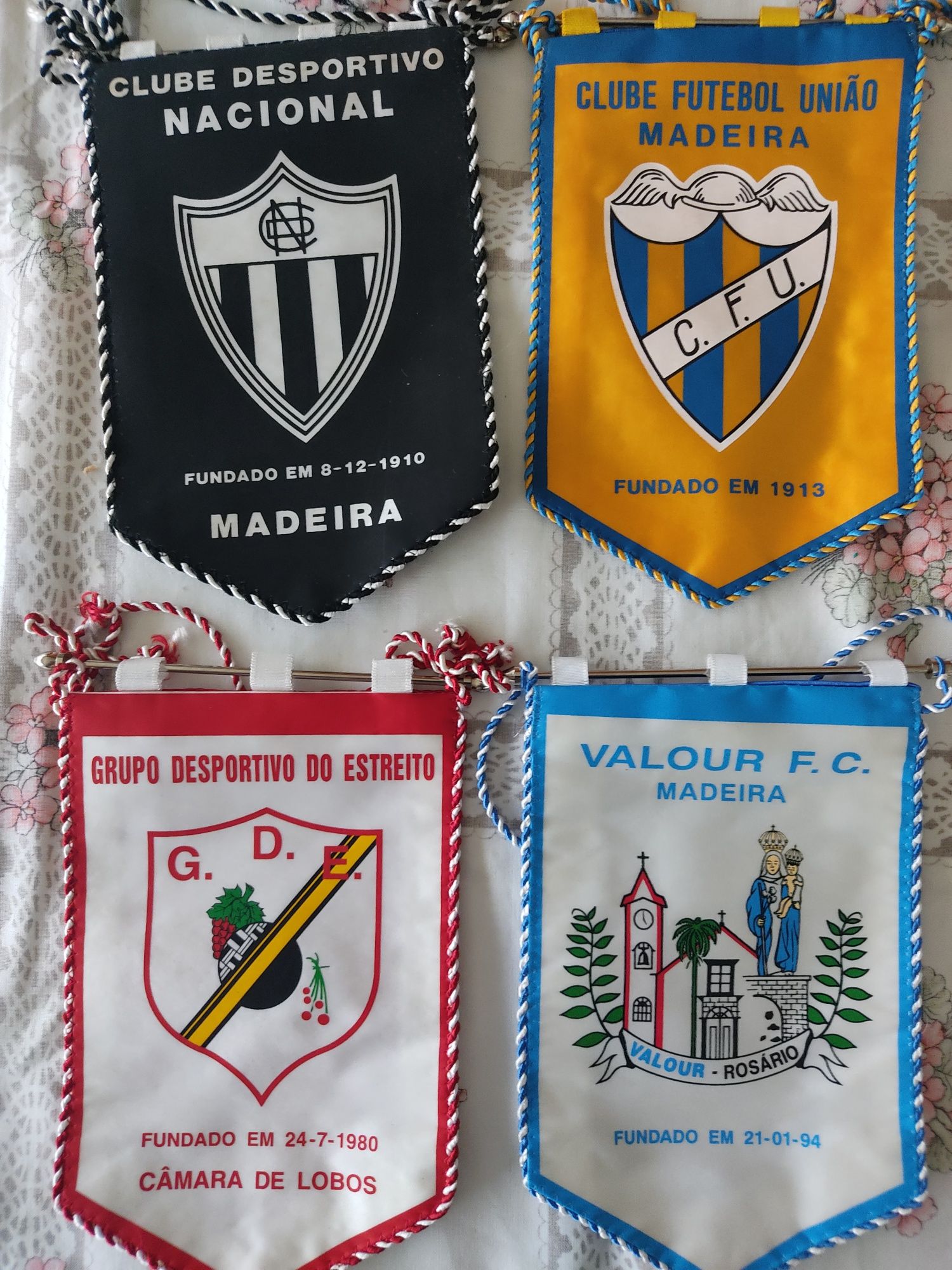 Galhardetes Nacional União Estreito Valour