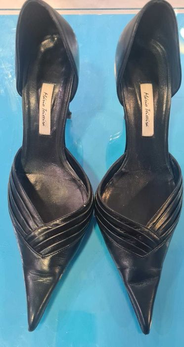 Sapatos Scarpin preto