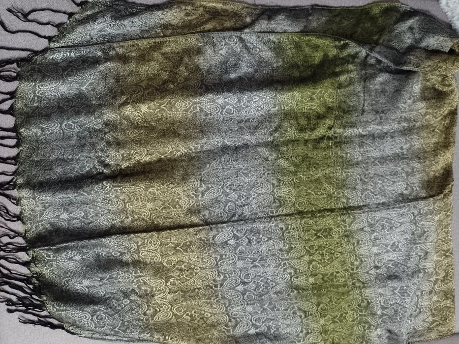 Cienki szal apaszka damska