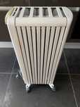 Обогреватель De Longhi
