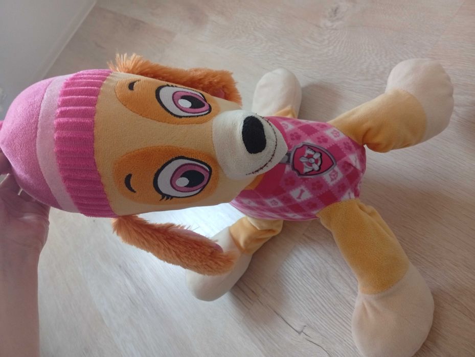 Psi patrol Skye maskotka