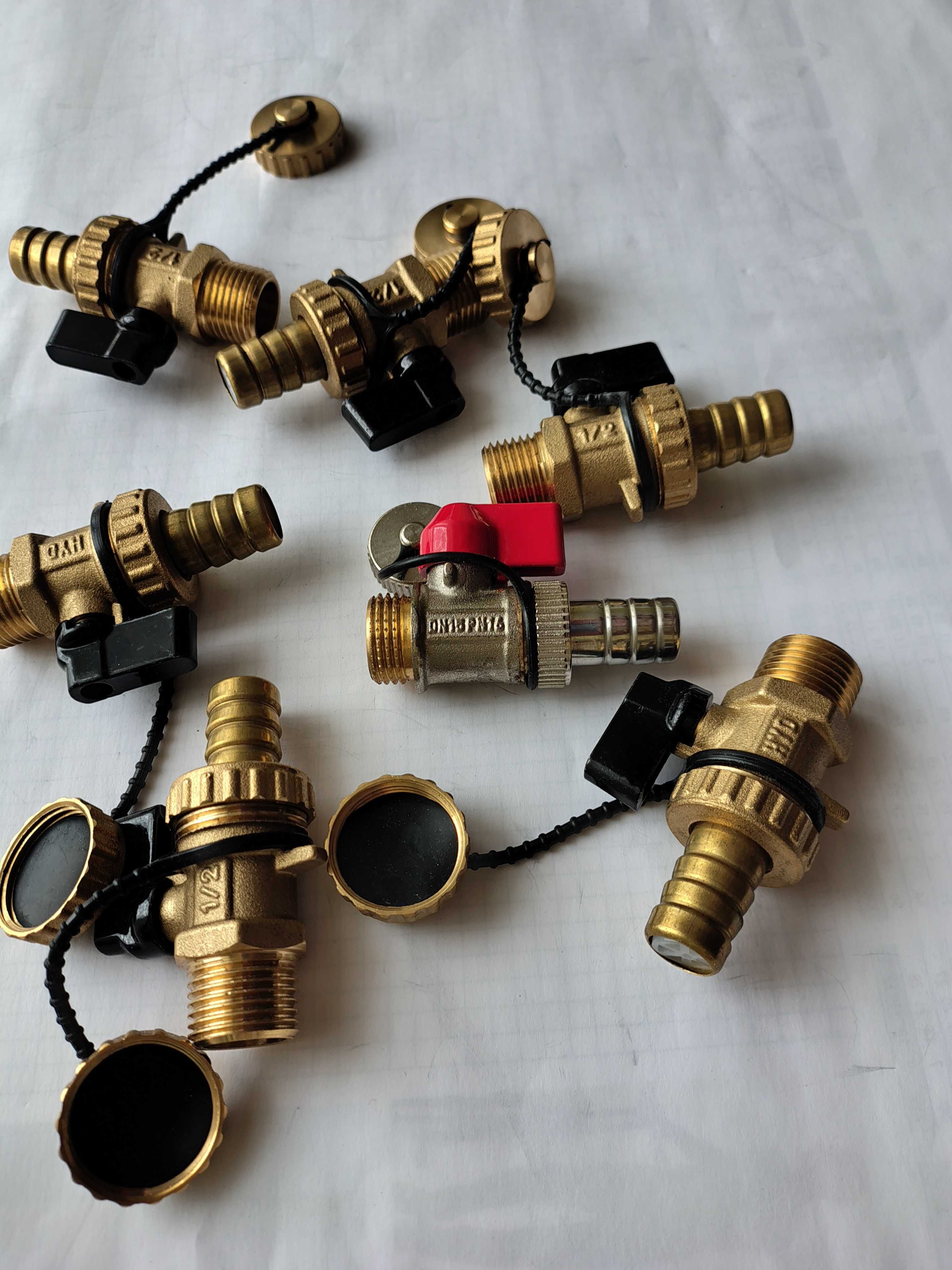Zawory kulowe spustowe 1/2"  mosiężne   7 szt  NOWE