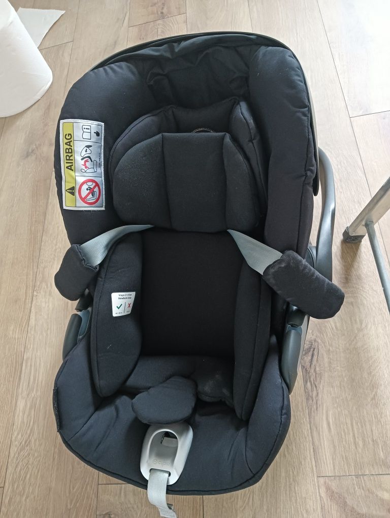 Cybex Cloud Z i-size  z bazą 360
