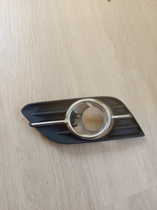 Opel Mokka 2012- kratka zderzaka lewa oryginał