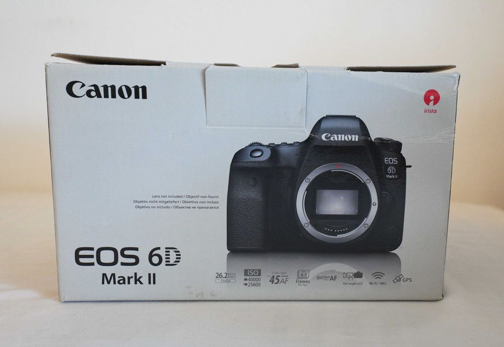 Canon EOS 6D Mark II com controle remoto Canon L-Bracket