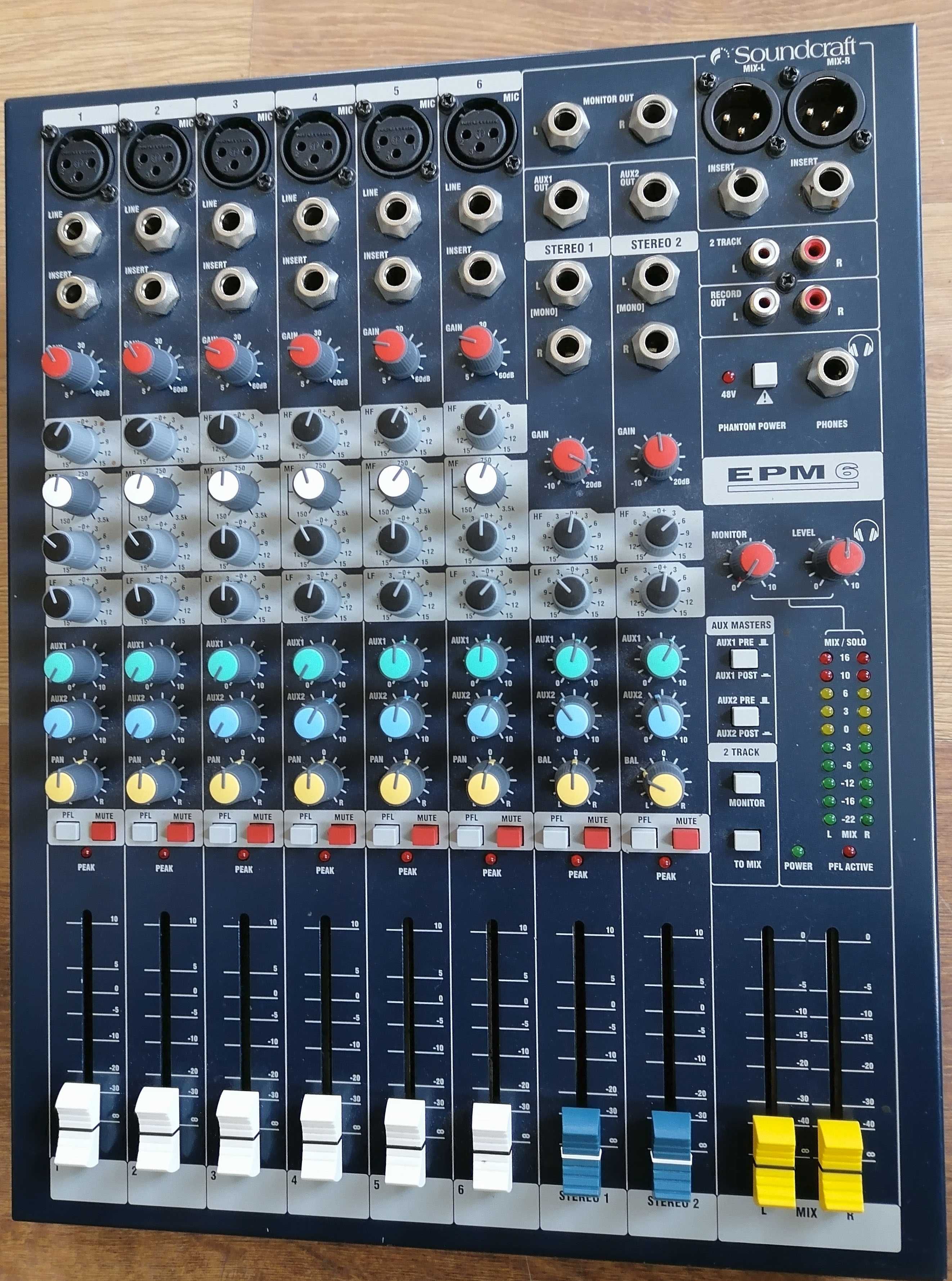 Продається мікшерний пульт Soundcraft EPM 6