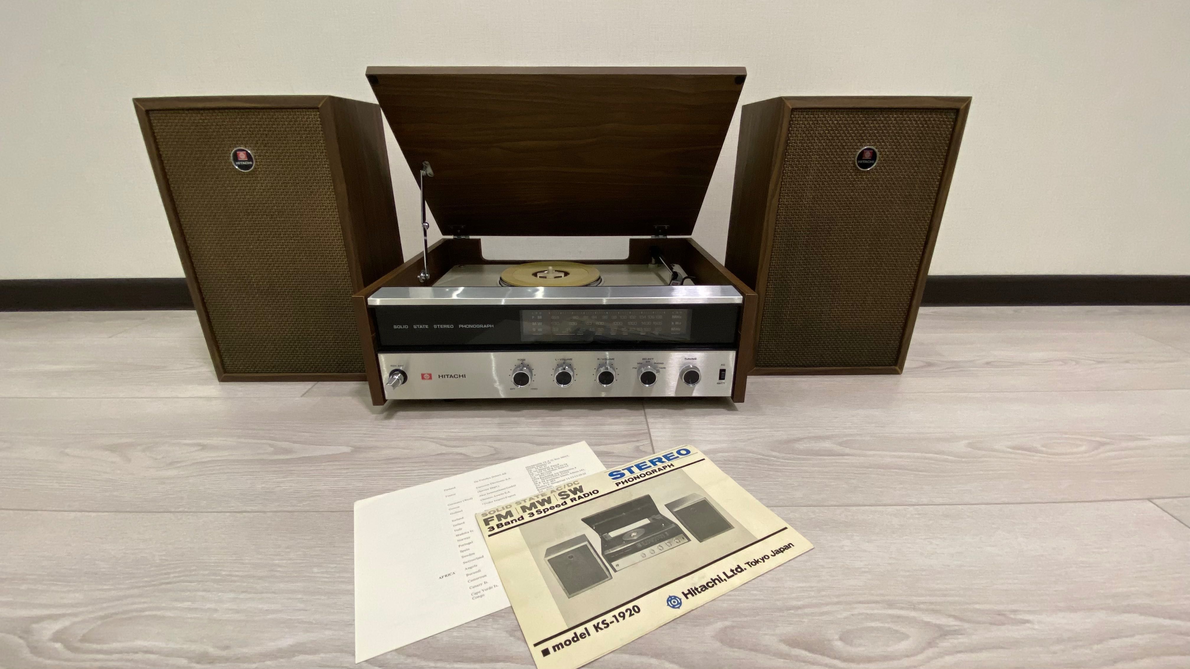 Hitachi  Уникальный японский Phonograph KS-1920