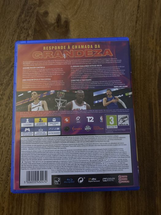 NBA 2k23 PS4 usado