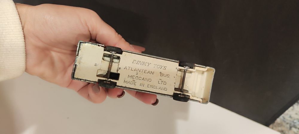 Dinky Toys - Atlanteon Bus Meccano ltd