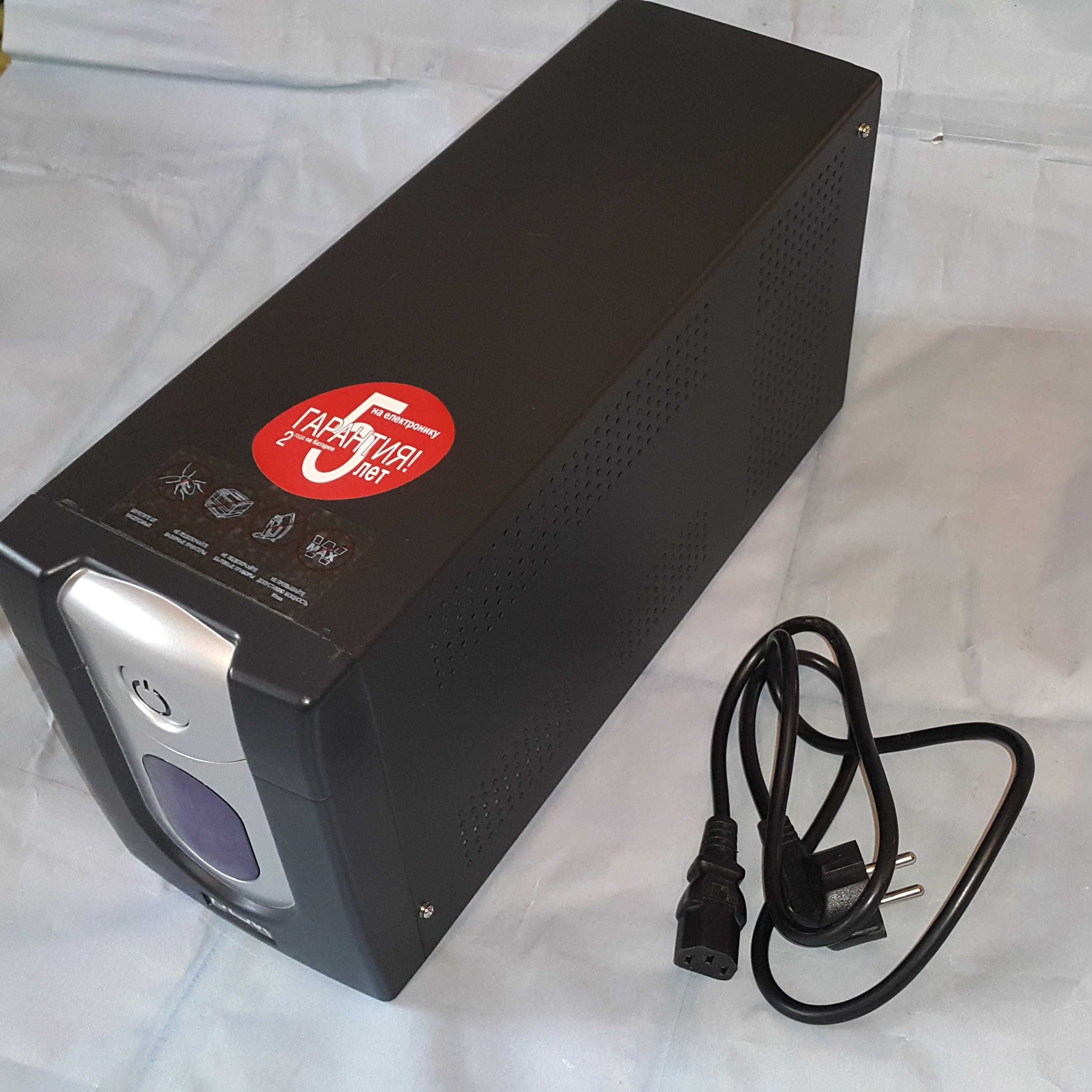 Источник бесперебойного питания  Powercom IMD-1025AP LCD